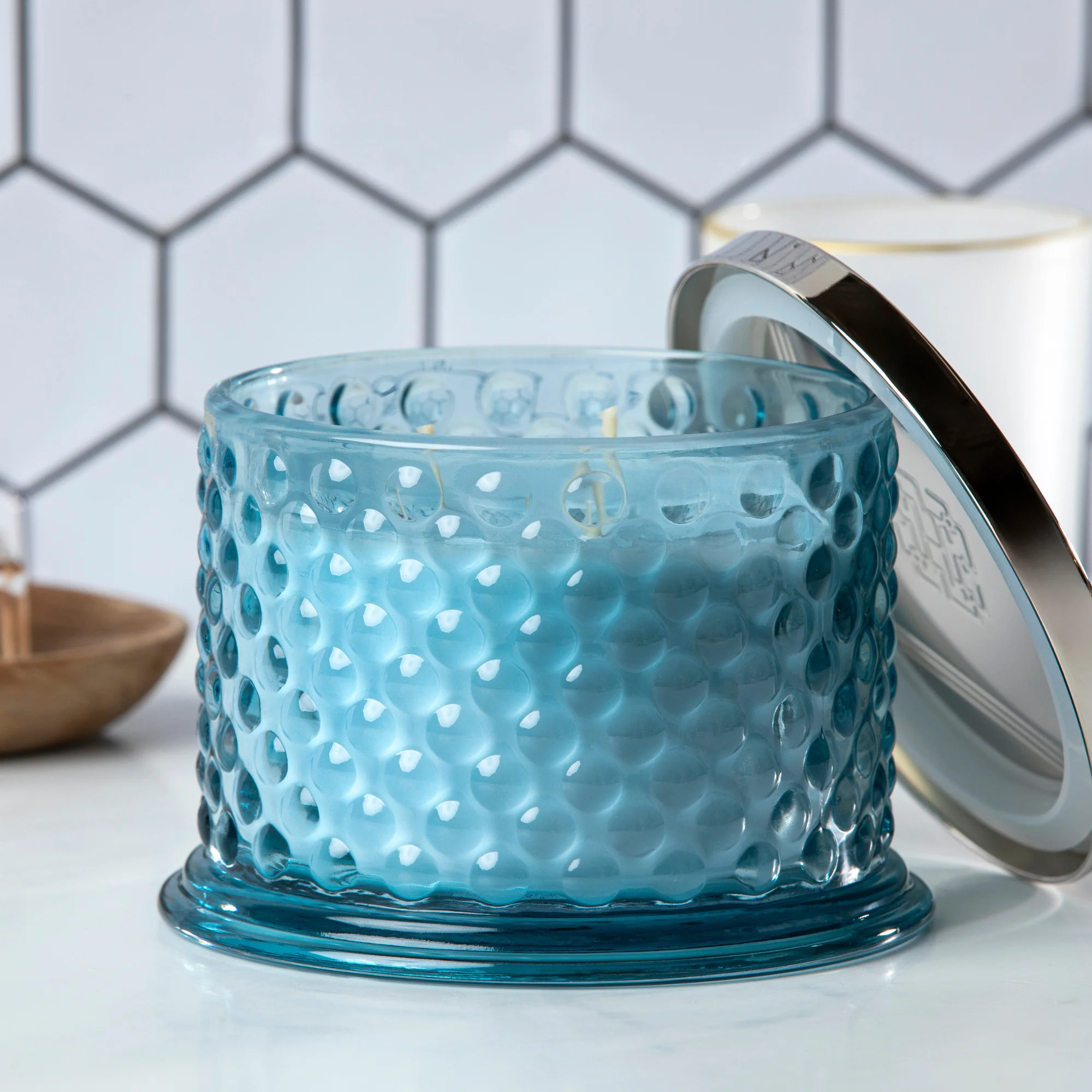 Coastal Water Lily 3-wick Hobnail Candle - Image 5