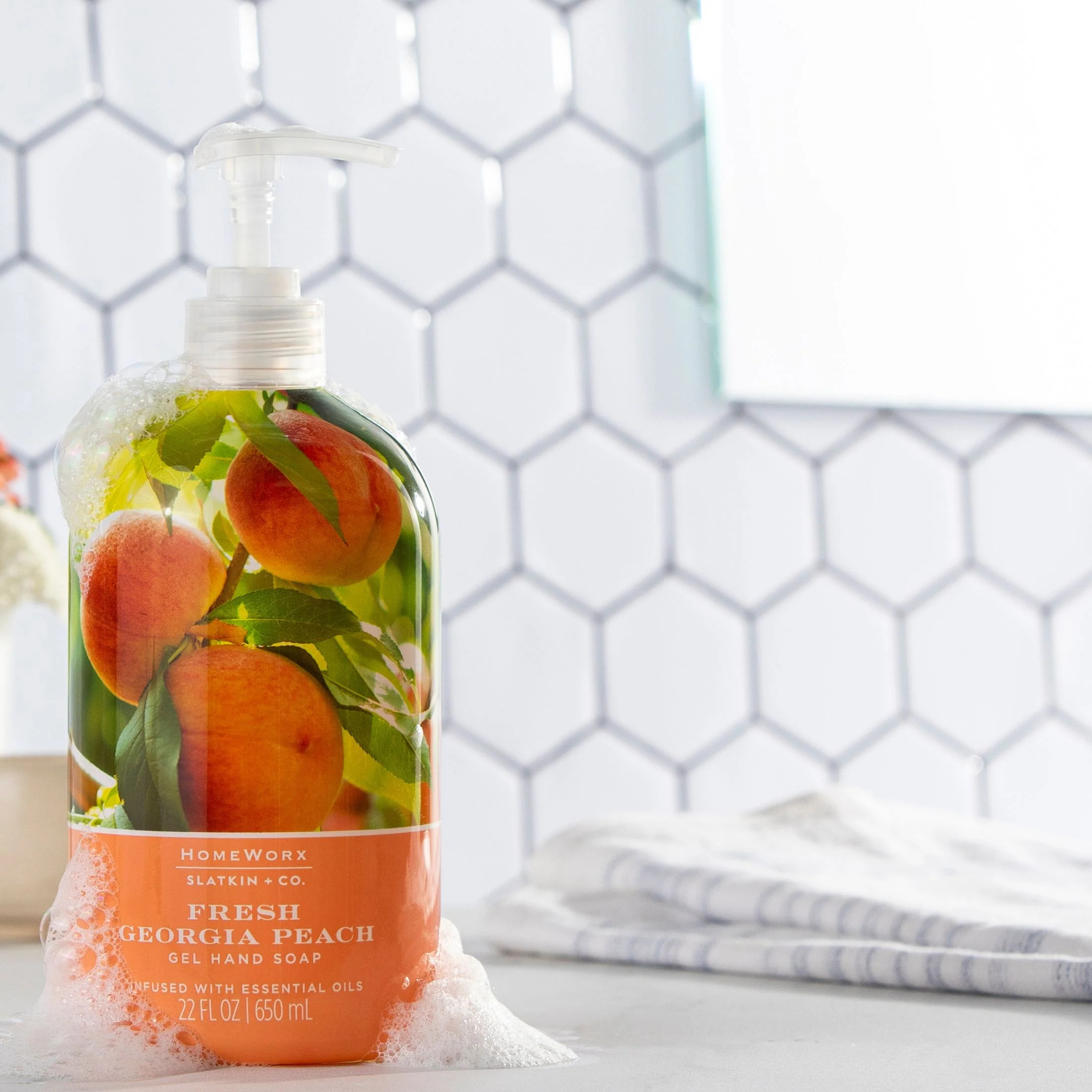 Farmstand Peach Gel Hand Soap - Image 5