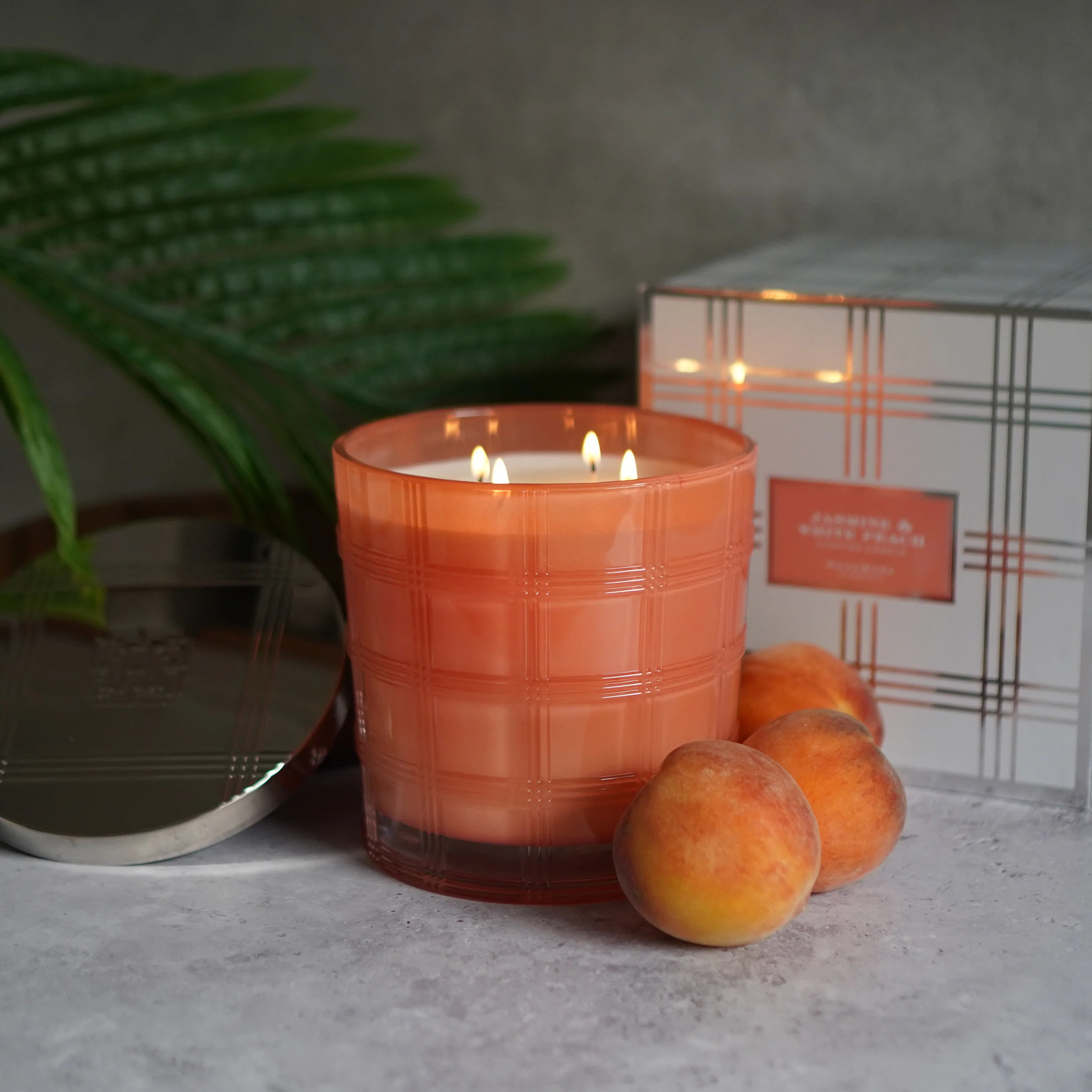 Jasmine & White Peach 50 oz. 4-Wick Luxe Candle - Image 5