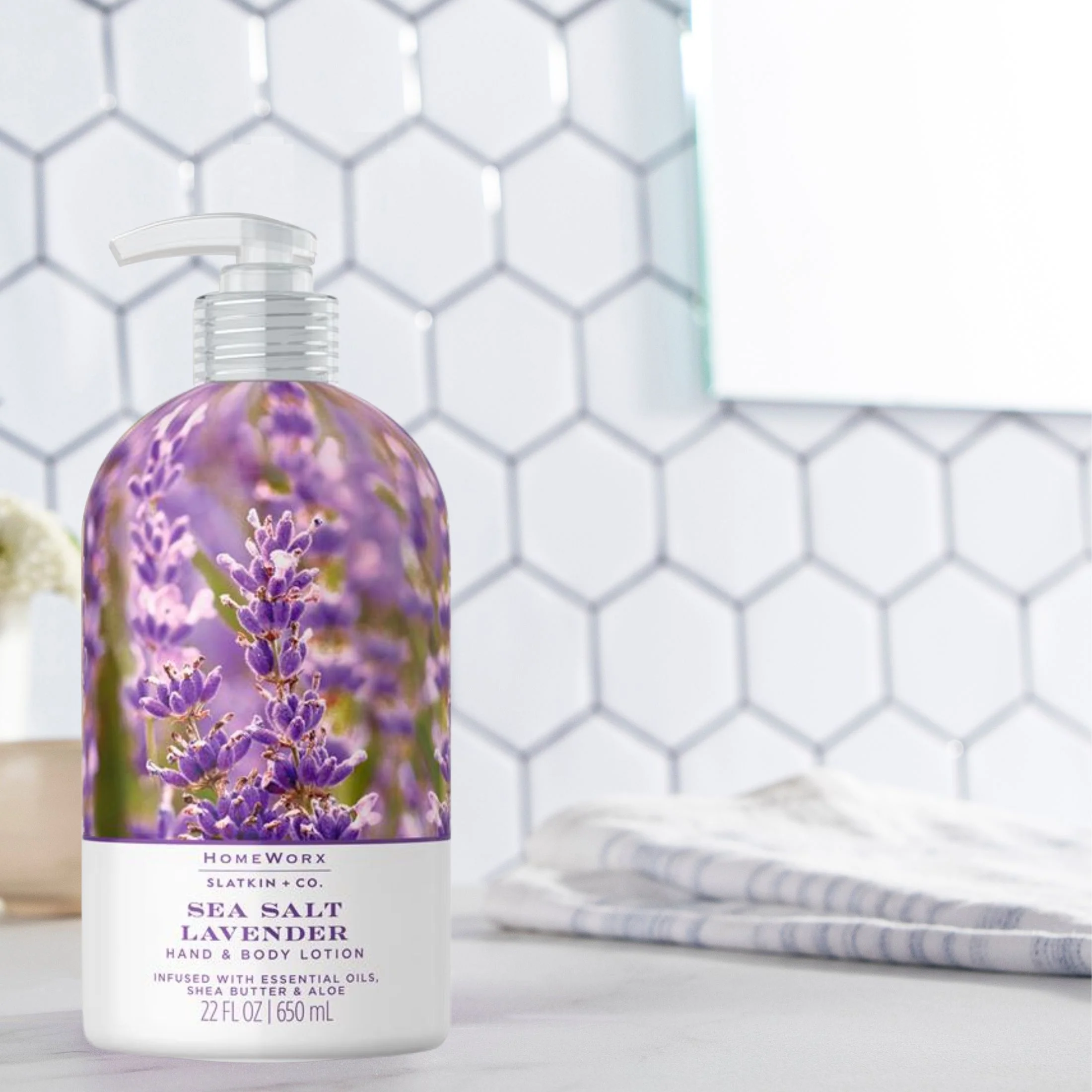 Sea Salt Lavender Hand & Body Lotion - Image 5